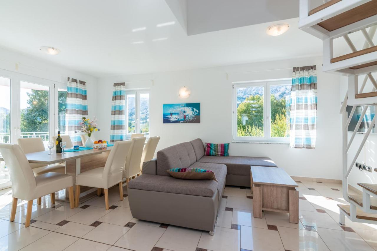 Beautiful Apartment Lovorka 6 , Baska, Krk Екстериор снимка